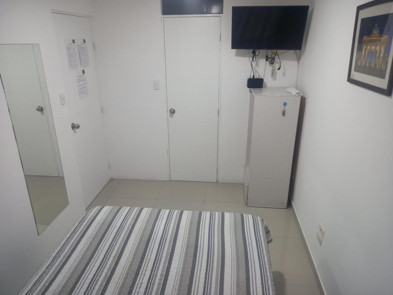 Luxury Suites P. Kennedy リマ エクステリア 写真